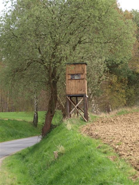 Maybe you would like to learn more about one of these? Naturbeobachtung und Rückzugsort - der Hochsitz im ...