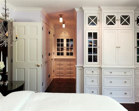 What a great way to add value to your home, doing custom built ins in your bedroom. Master Bedroom Built Ins | Houzz