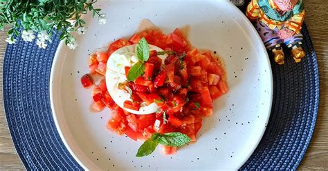Буррата с помидорами и тартар из клубники рецепт с фото пошаговый от Svetlana Kravcenko