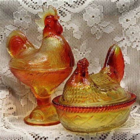 Amberina Glass Hen On A Nest And Standing Rooster Antique Dishes