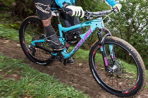 The santa cruz nomad proves that geometry never reveals the whole truth about the handling of a bike. MTB-MAG.COM - Mountain Bike Online Magazine | Test Santa ...