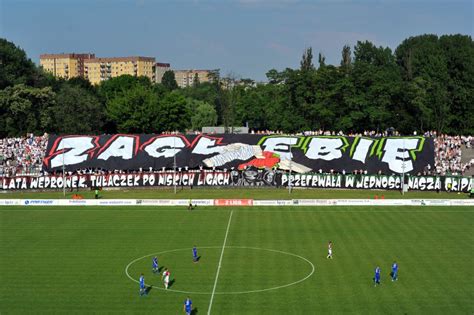 Pełen terminarz spotkań ekstraklasy opublikowano na oficjalnej stronie rozgrywek.legia warszawa swoje mecze rozgrywać będzie w soboty. Będzie nowy hymn Zagłębia Sosnowiec?