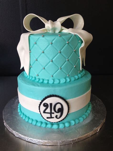 Even when you're pretty good at coming up with awesome birthday gift ideas for wife, the product and service markets are endless. A iconic 49th birthday ! | Birthday cakes for women, 49 ...