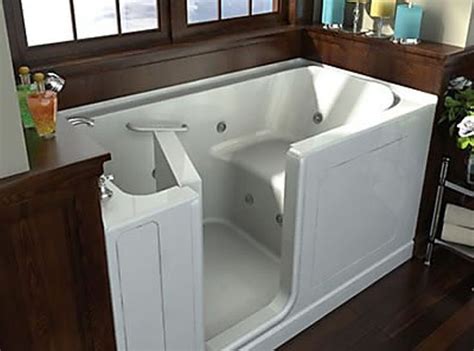 Check out our tiny bathtubs selection for the very best in unique or custom, handmade pieces from our shops. Idea by Moe on Bathrooms in 2020 | Tiny house bathtub ...