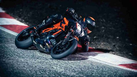 2020 Ktm 1290 Super Duke R Hd Wallpaper Iamabiker Everything