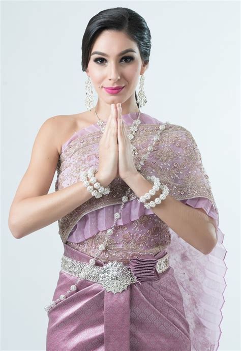 Khmer Wedding Costume Traditional Dresses Traditional Outfits Dresses