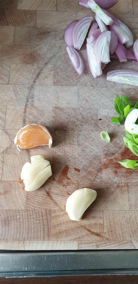 My Garlic Was Bright Orange And Looked Like A Tangerine Apparently