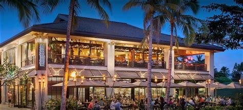 The 12 Hawaii Restaurants You Should Add To Your Bucket List Maui