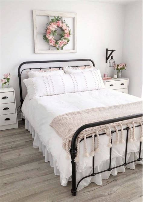 30 cozy shabby chic bedroom decorating ideas. 25 Fashionable Shabby Chic Bedroom (All are Stylish!)