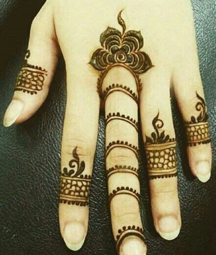 Henna tattooing has a long history among many eastern cultures. Easy and Simple Ring Mehndi Designs For Fingers - Craft ...