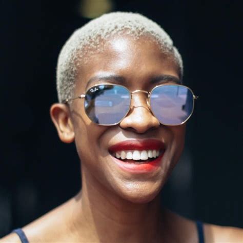 Everyday People Stories Girls Natural Hairstyles Beautiful Black Women Mirrored Sunglasses Women