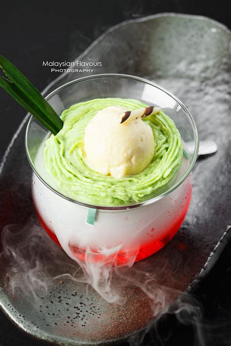 47800 petaling jaya, selangor, malaysia. MIGF 2014 Signature by The Hill @ The Roof, 1st Avenue ...