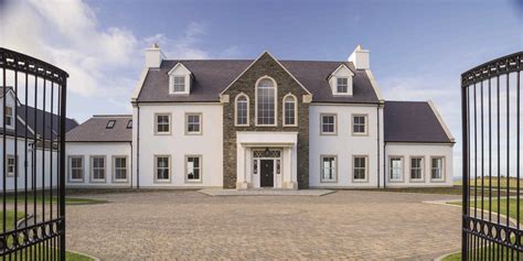 House price growth has been sluggish, and has not kept up with inflation. Zoopla's Most-Viewed Property For April 2018 - Isle Of Man ...