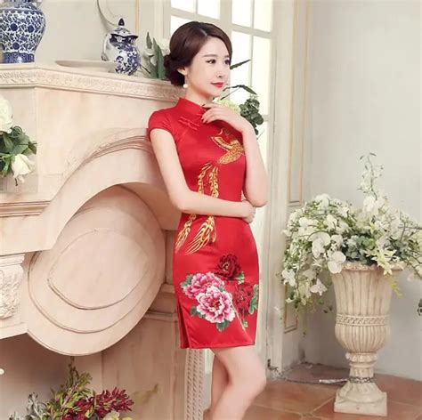 New Red Chinese Bride Wedding Party Dress Womens Tradiitional Satin Cheongsam Qipao Summer Sexy