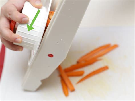 Julienned carrots are the perfect size to make a delicious side dish to any thanksgiving or. 3 Ways to Julienne Carrots - wikiHow