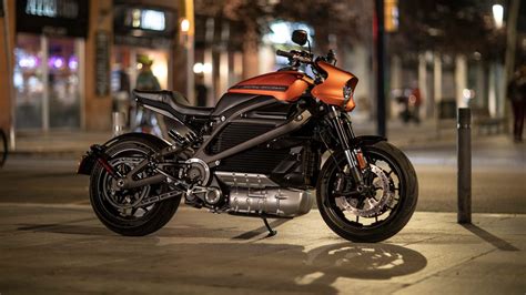 Harley Davidson Unveils Production Ready Livewire Electric Motorcycle