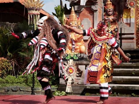 Barong Dance Show Bali Ticket And Package Wandernesia