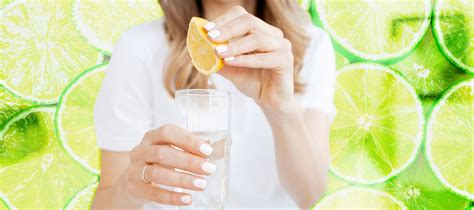insouth magazine salud agua con limón para desintoxicar el cuerpo mito o realidad