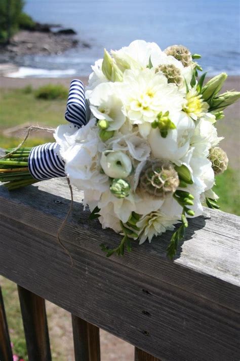 Fresh flowers for weddings wholesale. 40 Ideas for Fresh Flower Wedding Bouquets
