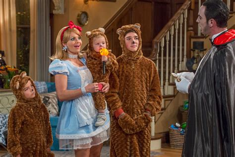 The Trailer For Season 2 Of Fuller House Is Here And It S Full Of Surprises Video