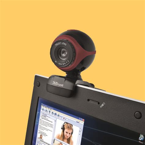 6 Free Universal Webcam Software For Video Calls