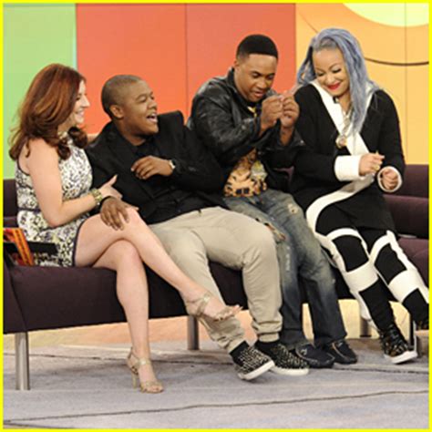 Raven Symone Reunites With Thats So Raven Cast On The View Watch