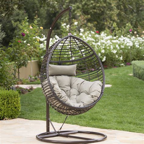 Leasa Outdoor Wicker Hanging Teardrop Egg Chair Basket Chair