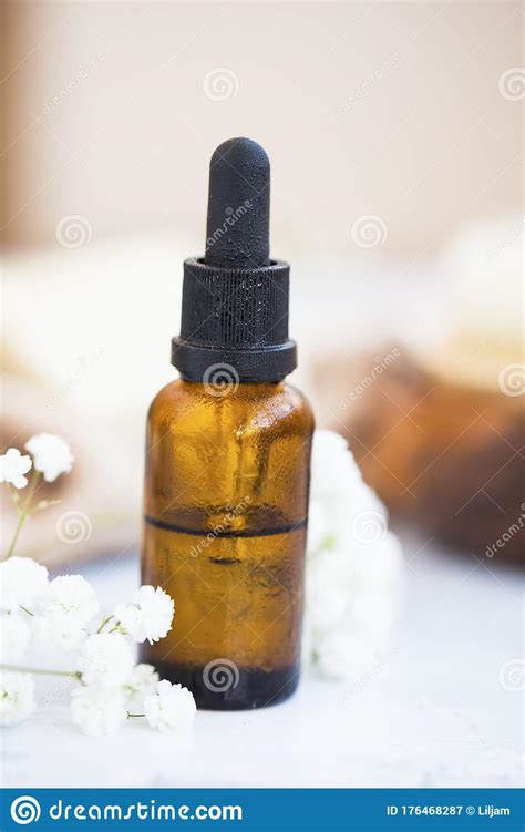 Spa Still Life With Natural Oil Stock Image Image Of Massage Body 176468287