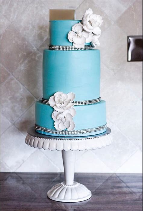 Tiffany Blue Wedding Cake Decorated Cake By Kakes Cakesdecor
