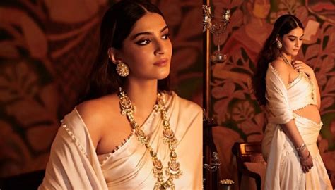 Bollywood Actress Sonam Kapoor Surprises The Fans With Her Pregnancy Photoshoot Sonam Kapoor