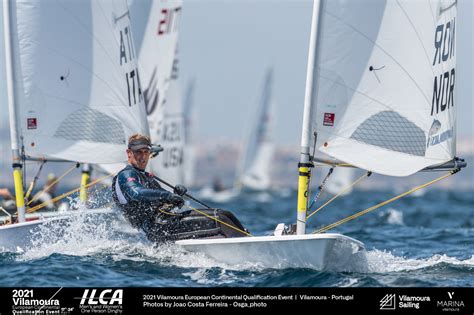 Seileren hermann tomasgaard hanger med helt i teten i laserklassen. European Olympic Qualification - Day 4 results | EurILCA