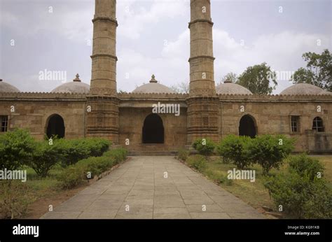 Close Up View Of Sahar Ki Masjid Unesco Protected Champaner Pavagadh Archaeological Park