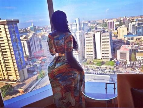 Photos Of Tanzanian Model Sanchoka With The Biggest Booty In Africa