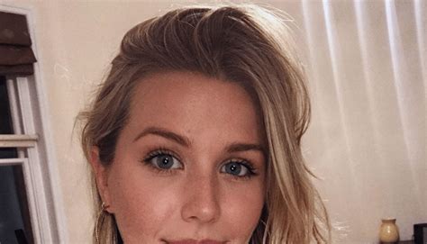 Globalnews.ca your source for the latest news on charlotte bouchard. Découvrez en photos la petite sœur de Béatrice et Eugenie ...