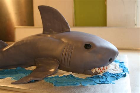 shark cakes decoration ideas  birthday cakes