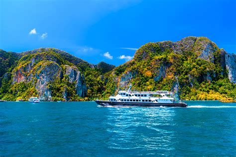 Getting To Phi Phi Island Ferries Or Speedboats To Phi Phi From