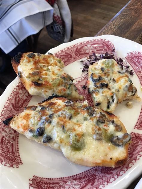We did not find results for: The 7 Must-Try Items from the Pioneer Woman Mercantile Menu