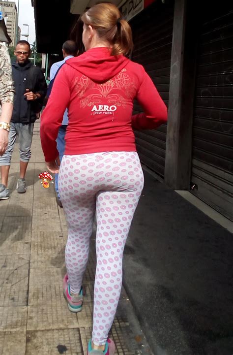 Mature Blonde Showing Big Ass Pawg In Printed Spandex Divine Butts Candid Milfs In Public