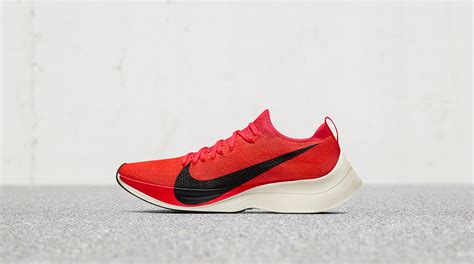 The men's running shoe is now out of stock, while the women's counterpart costs $96 (ksh10,343). Eliud Kipchoge Goes for a World Record in Berlin - Nike News