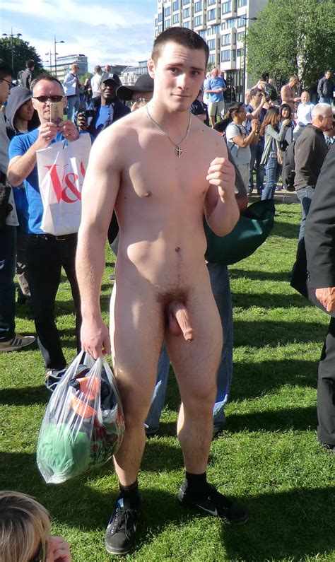 Men Naked Public Foto Boyfriendtv