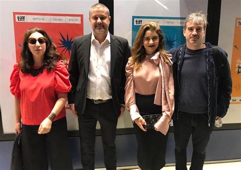Los simuladores (serie de tv). Festivales: Crítica de "Los sonámbulos", de Paula ...