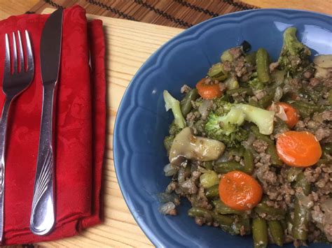Em seguida, levar ao forno previamente aquecido a 220 °c durante aprox. Legumes salteados com carne picada - Receitas da Catarina