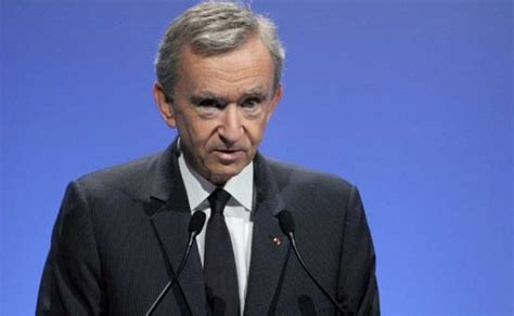 Arnault overtakes jeff bezos to become the world's richest person. LVMH Bernard Arnault breaks silence in hit documentary