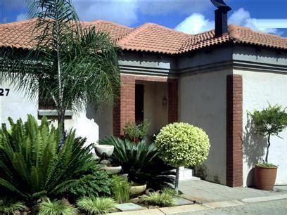 3 bedroom duplex to rent in annlin 3 bedroom duplex to rent in annlin this property offers: 3 Bedroom House to Rent in Montana - Property to rent - MR24