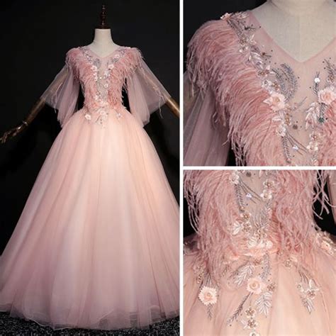 Elegant Pearl Pink Prom Dresses 2018 Ball Gown Lace Appliques Pearl