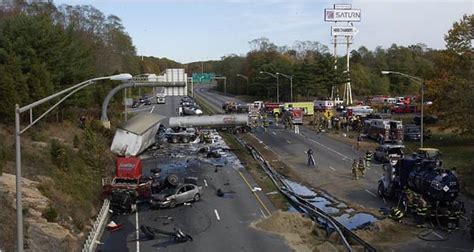 Tanker Collision Kills 3 and Closes I-95 in Connecticut - The New York ...