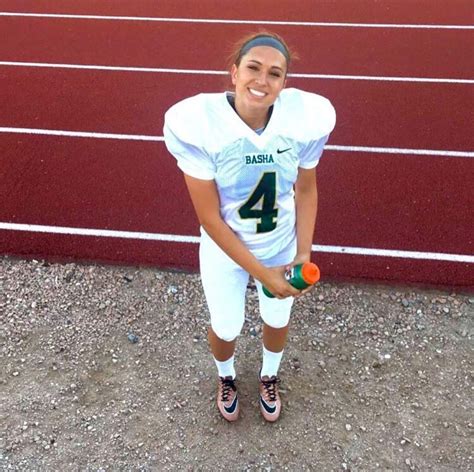 Upbeat News Could This 20 Year Old Woman Become The First Female Nfl