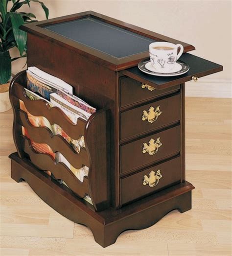 Voters can't recall members of congress, either. How many drawers does this table have ? What's magazine ...