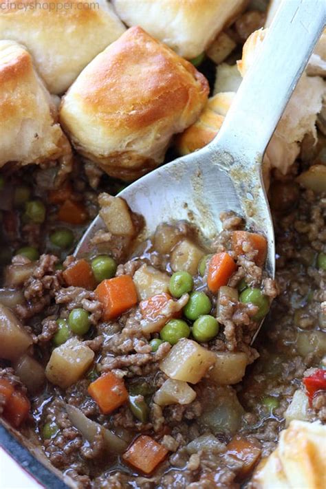 Skillet Ground Beef with Biscuits | Recipe in 2020 ...