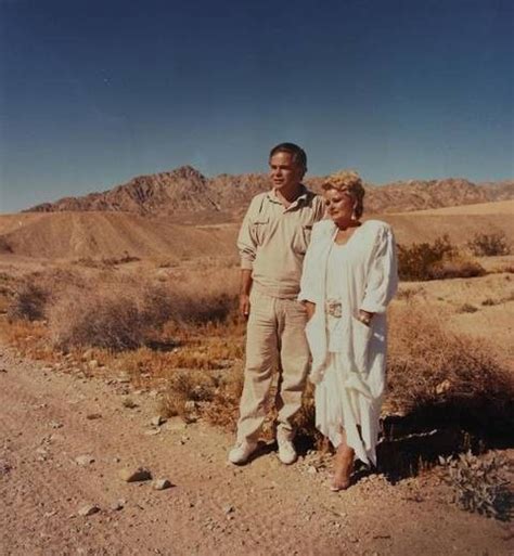 Jim And Tammy Faye Bakker In California Desert 1988 Tammy Faye Bakker